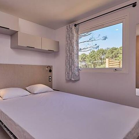 Stacaravan 6 personen - Exclusief Premium | 3 Slaapkamers | 6 Pers. | Verhoogd terras | Jacuzzi