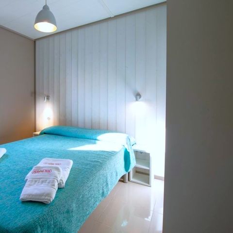 Bungalow 6 personen - S-430