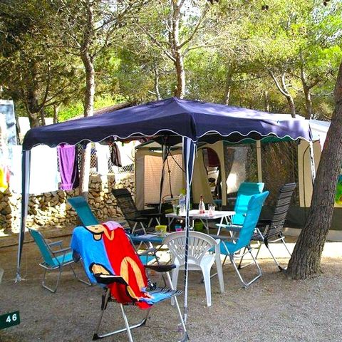 Kampeerplaats - Plus (6 personen, inclusief baby's)