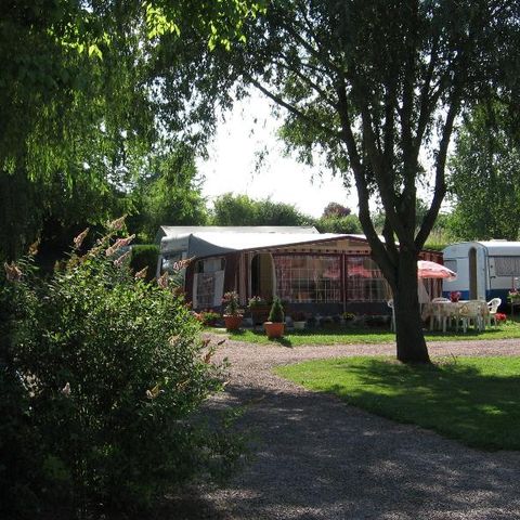 STAANPLAATS - Staanplaats tent/caravan of camper