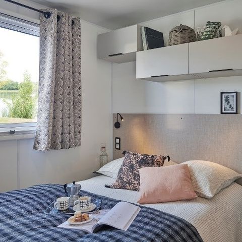 Stacaravan 5 personen - 2 slaapkamers - halfoverdekt terras