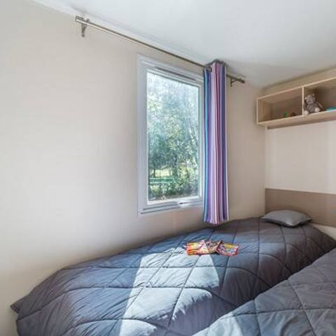 Stacaravan 4 personen - Mobile-home | Comfort | 2 Slaapkamers | 4 Pers. | Verhoogd terras | Airconditioning.