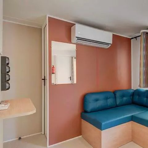 Stacaravan 6 personen - Mobile-home | Premium | 3 slaapkamers | 6 pers. | Verhoogd terras | Airconditioning.