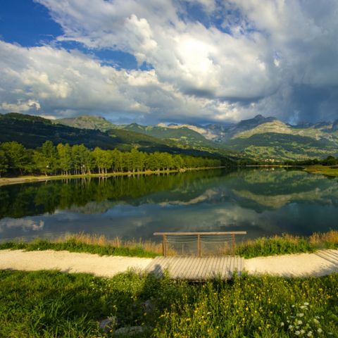 Camping Les Iles - Camping Haute-Savoie - Afbeelding N°2