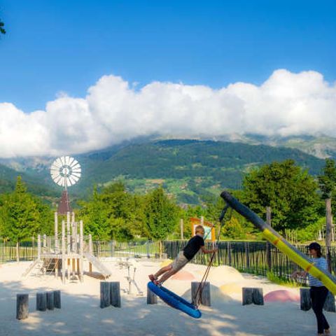 Camping Les Iles - Camping Haute-Savoie - Afbeelding N°3
