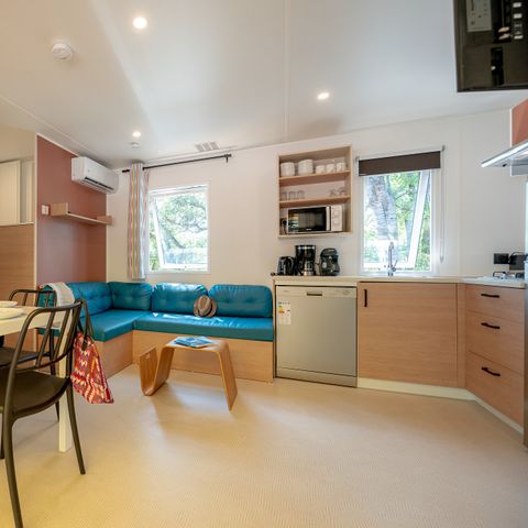 Stacaravan 4 personen - Mobile-home | Comfort | 2 Slaapkamers | 4 Pers. | Verhoogd terras | Airconditioning.
