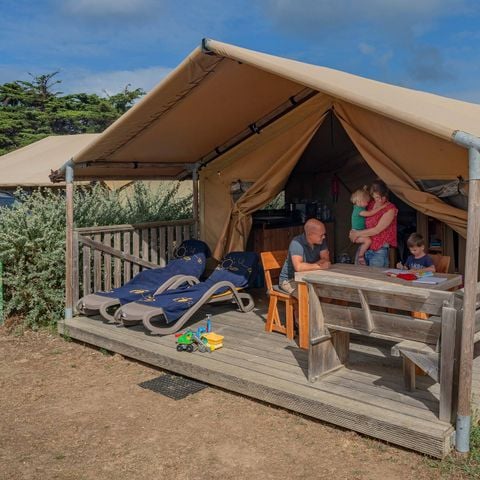 Tent 5 personen - Eco Lodge | 2 slaapkamers | Capaciteit 4-5 personen | Geen badkamer