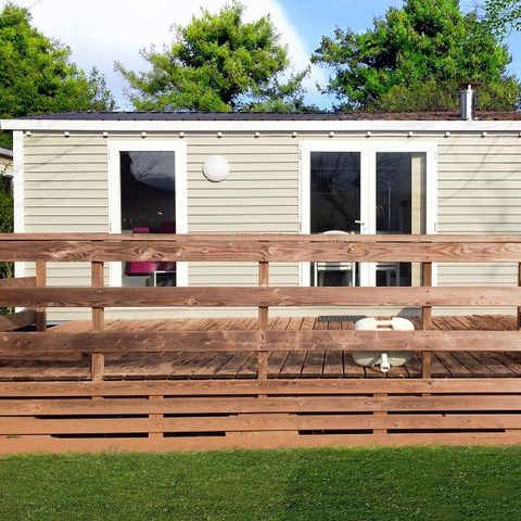 Stacaravan 4 personen - Classic | 2 slaapkamers | 4 pers. | Terras met overkapping, niet overdekt | Airconditioning.