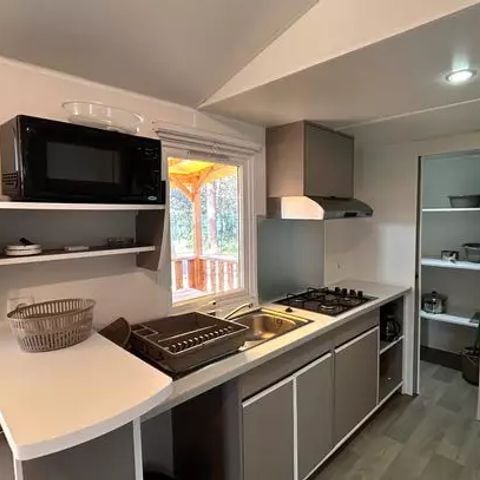 Stacaravan 4 personen - Comfort | 2 Slaapkamers | 4 Pers | Verhoogd terras | Airconditioning