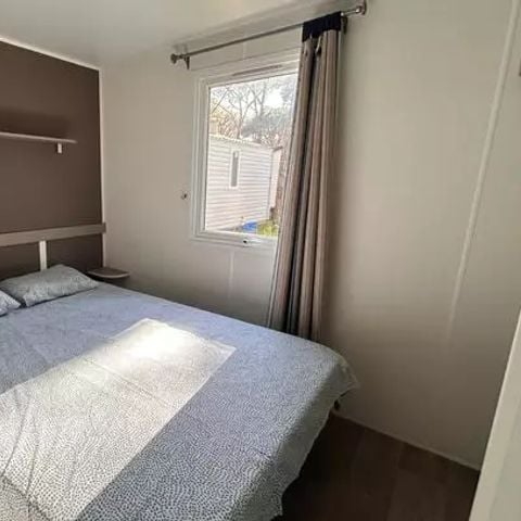 Stacaravan 4 personen - Comfort | 2 Slaapkamers | 4 Pers | Verhoogd terras | Airconditioning