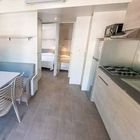Stacaravan 4 personen - Premium | 2 slaapkamers | 4 pers. | Single terras | Airconditioning