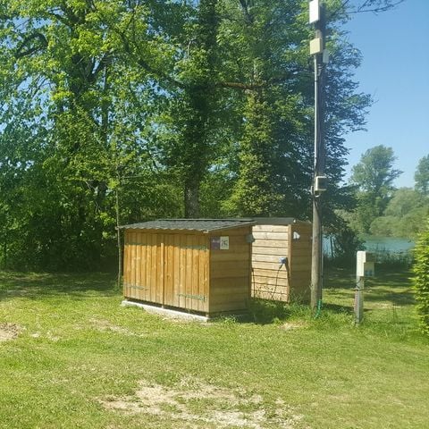 Kampeerplaats - Standplaats "Confort Plus" 2/6 pers