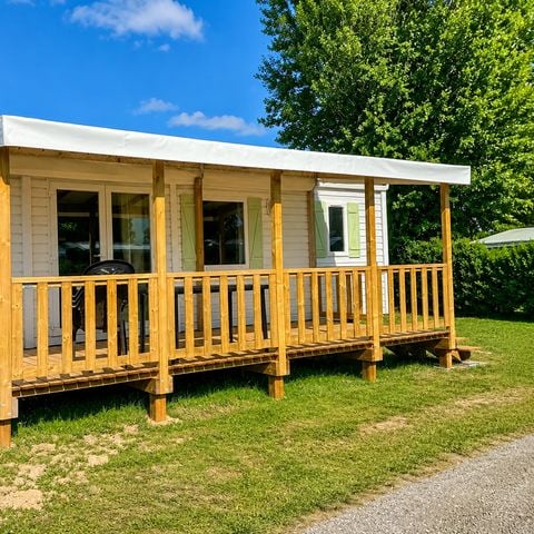Stacaravan 4 personen - Comfort+ met - 2 slaapkamers - Overdekt terras - 30 m2