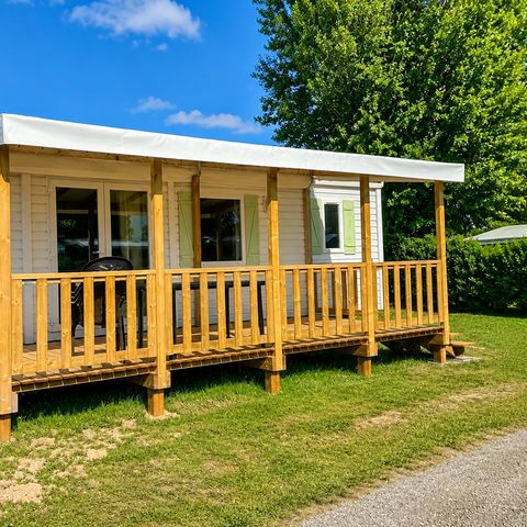 Stacaravan 4 personen - Stacaravan Comfort+ met 2 slaapkamers - Overdekt terras - 30 m2