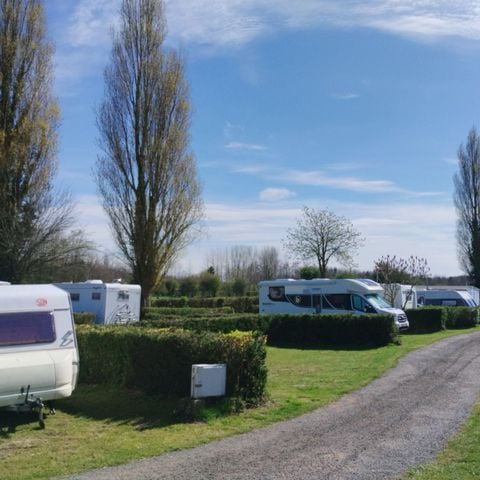 Kampeerplaats - Comfortplaats - Met stroom - Max. 5 personen