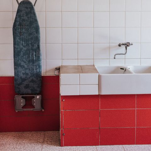 STAANPLAATS - Grote locatie aan het water