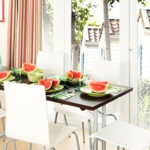 Stacaravan 6 personen - Familie 4 kamers + TV