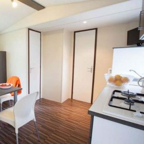 Stacaravan 4 personen - 4-persoons stacaravan met 2 slaapkamers