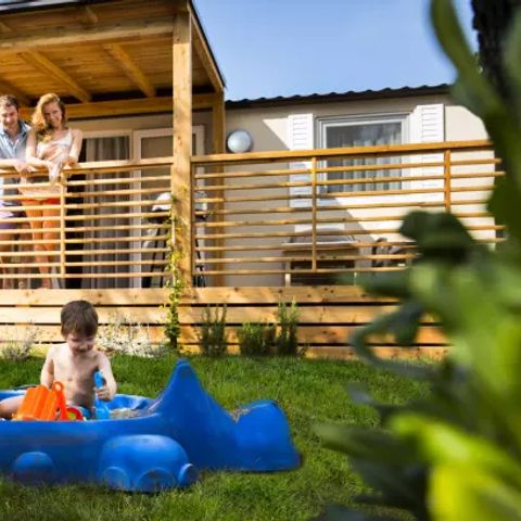 Stacaravan 6 personen - Lanterna Home 4/6 Personen (4 volwassenen + 2 kinderen) Airconditioning + TV
