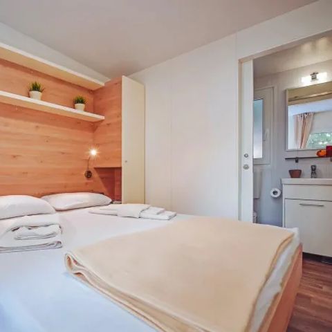 Stacaravan 6 personen - Premium 2 slaapkamers 2 badkamers Lounge Premium zone