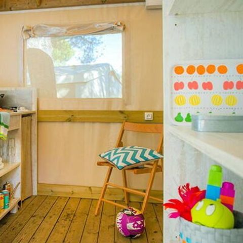 Tent 5 personen - Eco Lodge Tent | 2 Slaapkamers | 4/5 Personen | Enkel Terras | Geen Badkamer