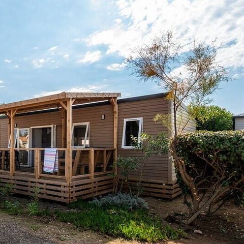 Stacaravan 6 personen - Stacaravan | Comfort | 3 Slaapkamers | 6 Pers | Verhoogd terras | Airconditioning | TV