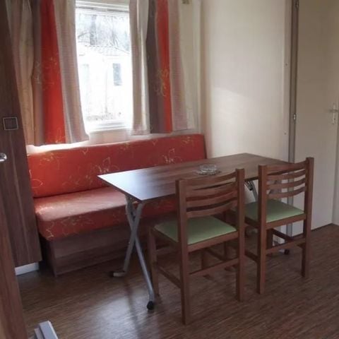 Stacaravan 5 personen - 2 slaapkamers 5 personen zonder airconditioning