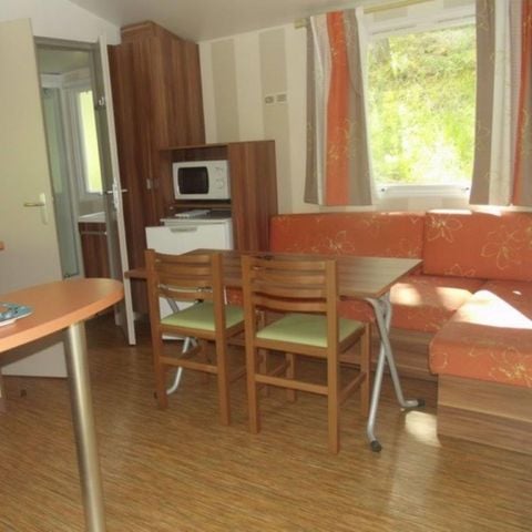Stacaravan 5 personen - 2 slaapkamers 5 personen zonder airconditioning