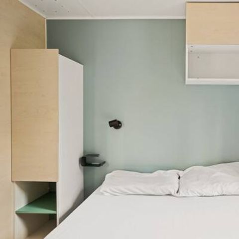 Stacaravan 6 personen - Stacaravan | Premium | 3 slaapkamers | 6 personen | Verhoogd, onoverdekt terras | 1 badkamer | Airconditioning