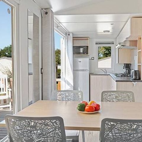 Stacaravan 6 personen - Stacaravan | Premium | 3 slaapkamers | 6 personen | Verhoogd, onoverdekt terras | 1 badkamer | Airconditioning