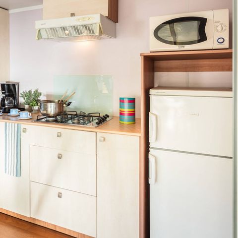 Stacaravan 6 personen - Comfort | 2 slaapkamers | 4/6 pers. | Overdekt verhoogd terras | Airconditioning