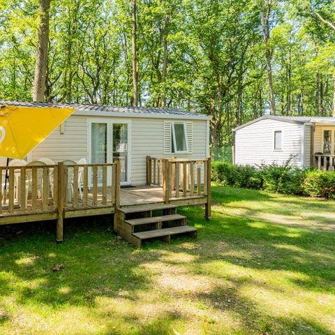 Stacaravan 6 personen - Comfort | 2 slaapkamers | 4/6 pers. | Overdekt verhoogd terras | Airconditioning