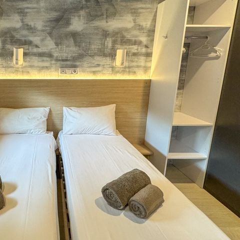 Stacaravan 4 personen - 06 - TAOS LUXE 2 CH 2 SDB - Oustalet