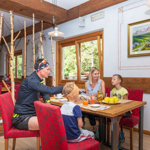 Club del Sole Val di Fiemme Easy Camping Village - Camping Trente - Afbeelding N°3