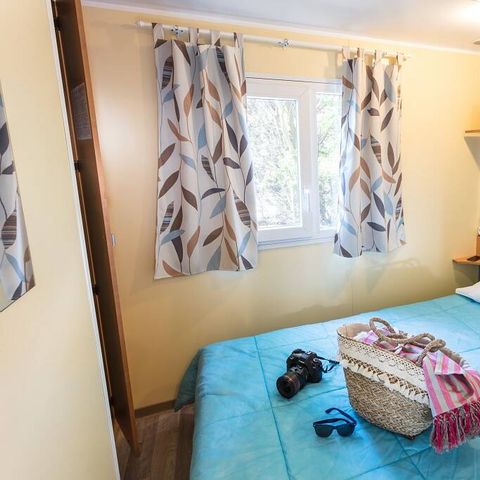 Stacaravan 6 personen - Classic | 2 slaapkamers | 4/6 pers. | Single terras | Air-con.