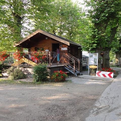Camping les Promenades Quingey - Camping Doubs - Afbeelding N°4