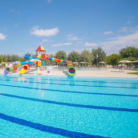 Stork Family Camping Village - Camping Teramo - Afbeelding N°3