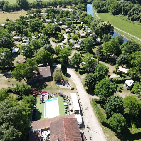 Flower Camping Les Mijeannes - Camping Ariège - Afbeelding N°3