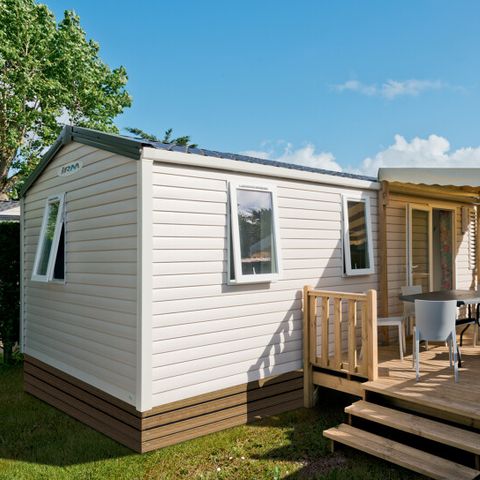 Stacaravan 6 personen - Standaard 32m² (3 kamers) + TV + Overdekt Terras - Zondag Aankomst