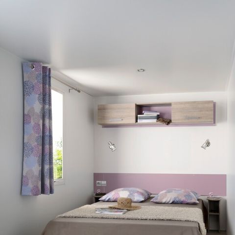 Stacaravan 6 personen - Standaard 32m² (3 kamers) + TV + Overdekt Terras - Zondag Aankomst