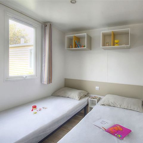 Stacaravan 4 personen - Premium | 2 Slaapkamers | 4 Pers | Verhoogd terras | Airconditioning | TV