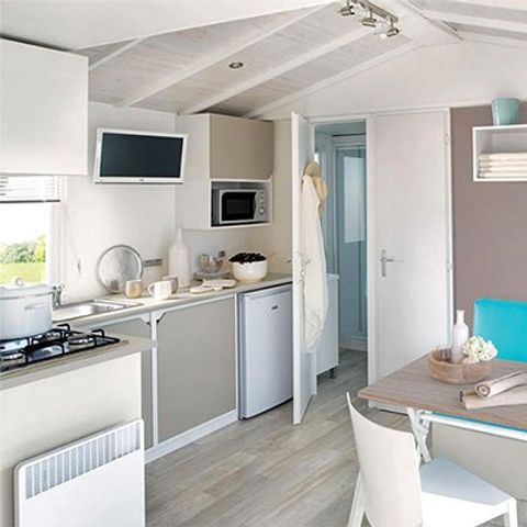 Stacaravan 4 personen - Premium | 2 Slaapkamers | 4 Pers | Verhoogd terras | Airconditioning | TV