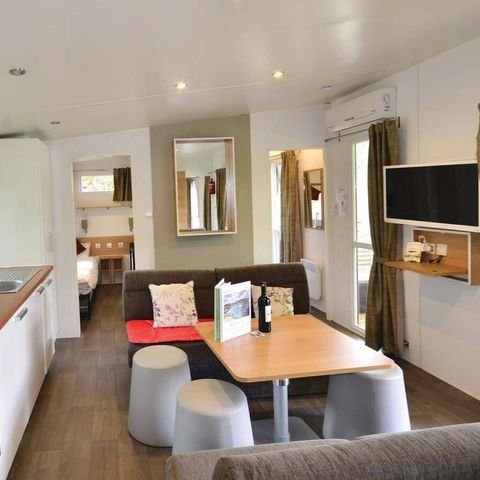 Stacaravan 8 personen - Ultiem | 3 slaapkamers | 6/8 Pers | Verhoogd terras | Airconditioning | TV