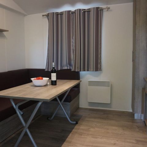 Stacaravan 6 personen - 2 slaapkamers