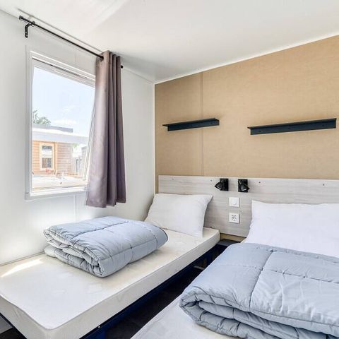 Stacaravan 4 personen - Stacaravan | Premium | 2 Slaapkamers | 4 Pers | Verhoogd terras | Airconditioning | TV