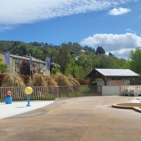 Camping Ushuaïa Villages Rives d'Olt et Aubrac - Camping Aveyron - Afbeelding N°3