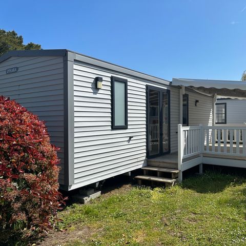 Stacaravan 6 personen - Cottage Grand Confort (3 slaapkamers) TV + halfoverdekt terras
