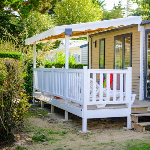 Stacaravan 6 personen - COTTAGE CONFORT 3 sl.k. 6 pers. - 35m2 - overdekt terras