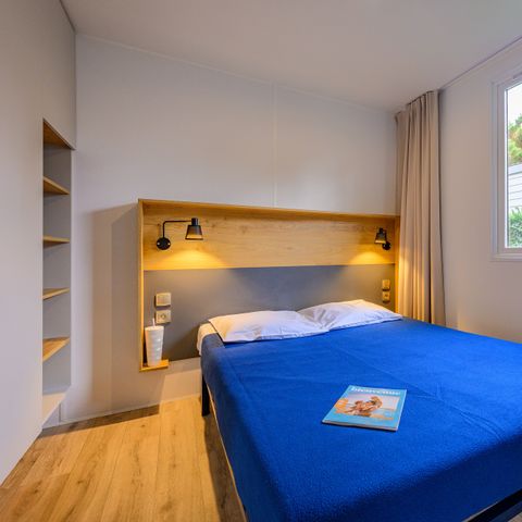 Stacaravan 6 personen - D/ COTTAGE CONFORT 3bed. 6 pers. - 35m2 - terras met parasol