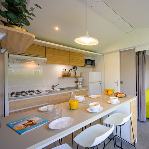 Stacaravan 5 personen - COTTAGE CONFORT 2 slaapkamers 4/5 pers. - 30m2 - terras met parasol 5 pers.